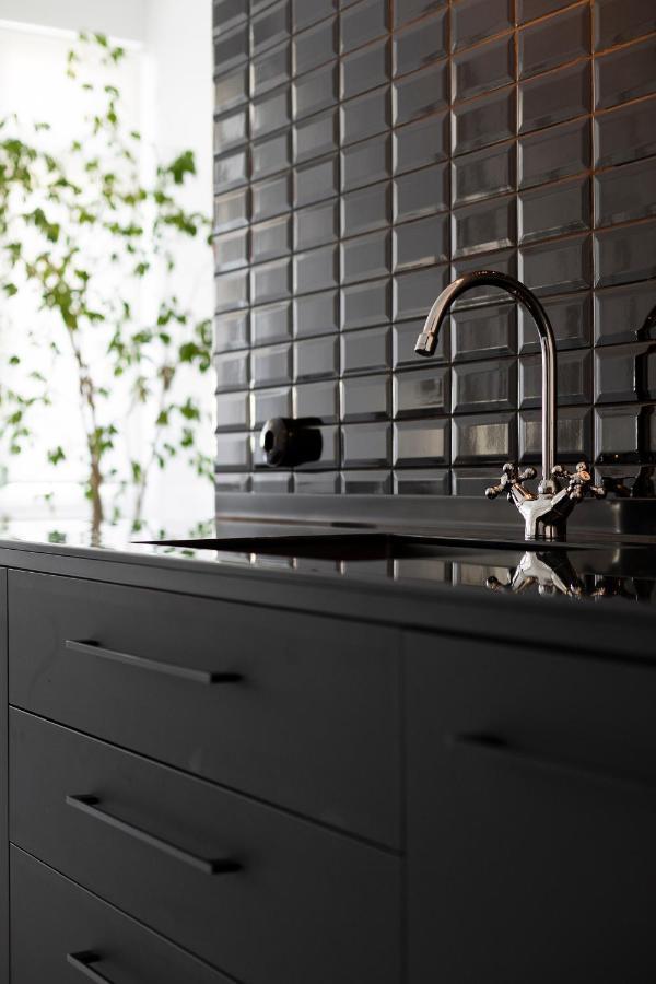 Trilogy Black Thessaloniki Exterior photo